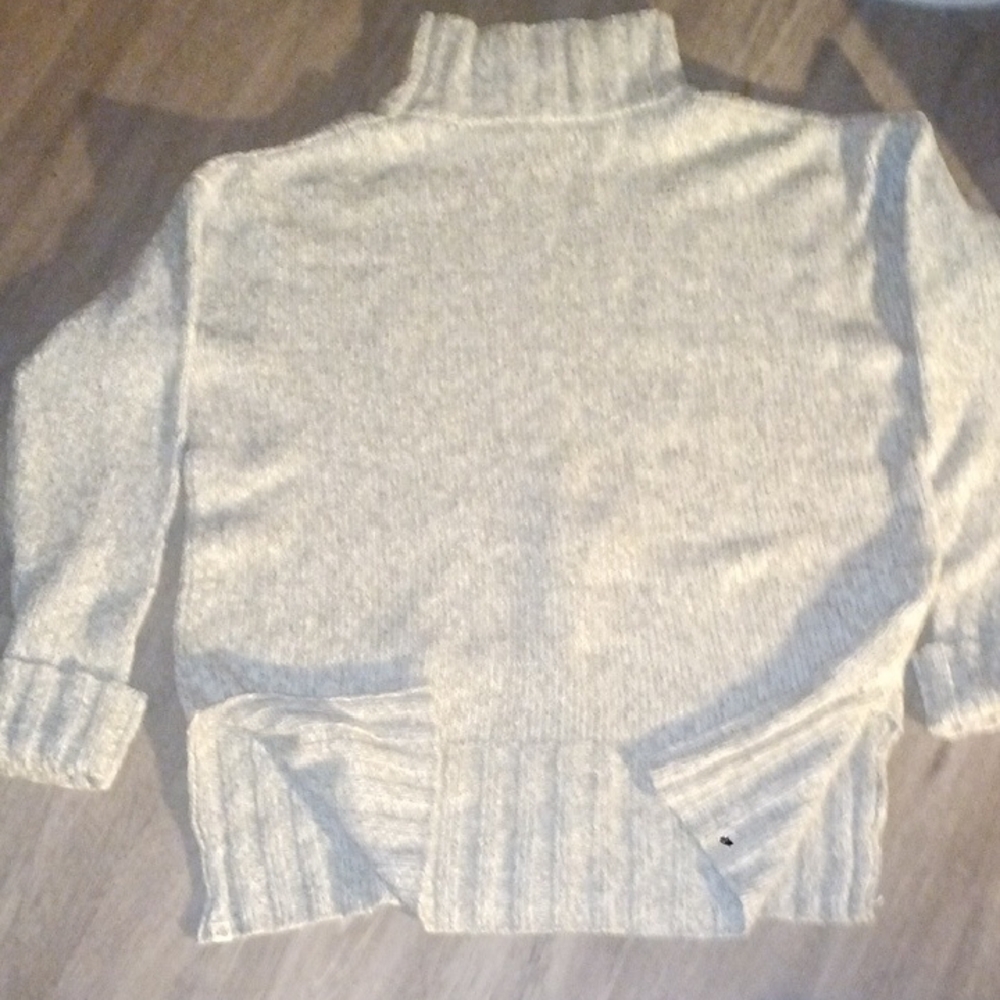 Eddie Bauer Light Gray Turtleneck Sweater